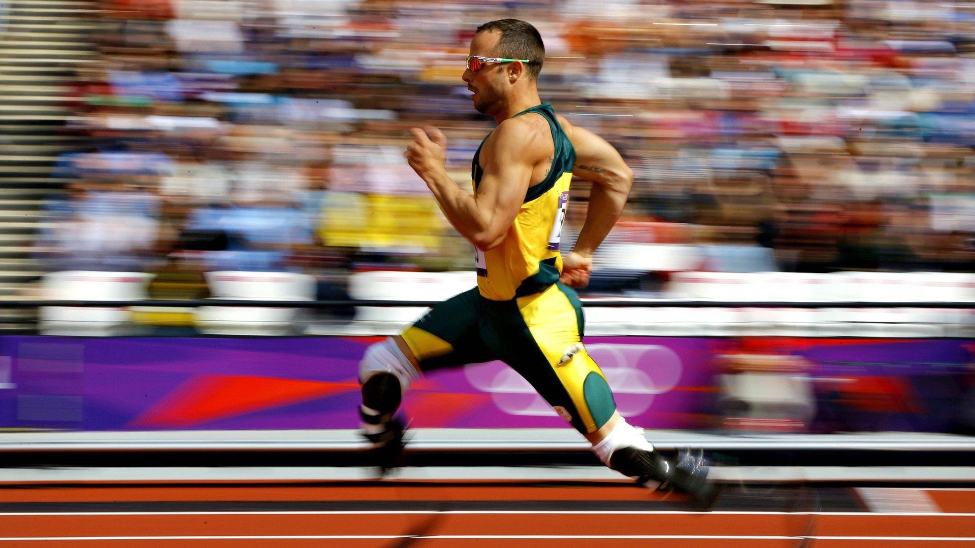 开云下载-欧冠淘汰赛之夜，武切维奇如何用防守艺术锁死对手