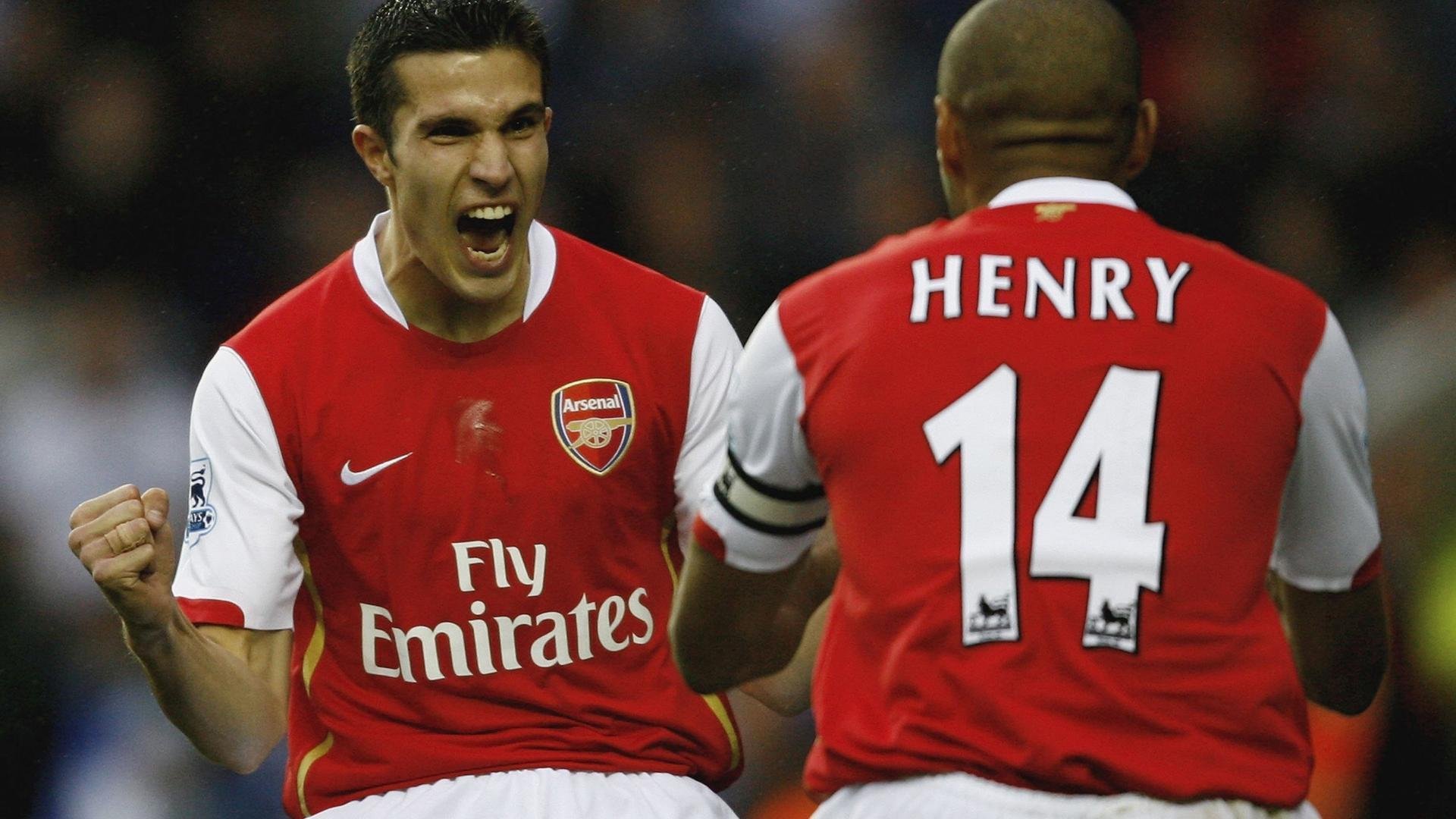 奥斯梅恩爆发引领那不勒斯狂飙，贝蒂斯战术风暴冲垮黄色潜水艇