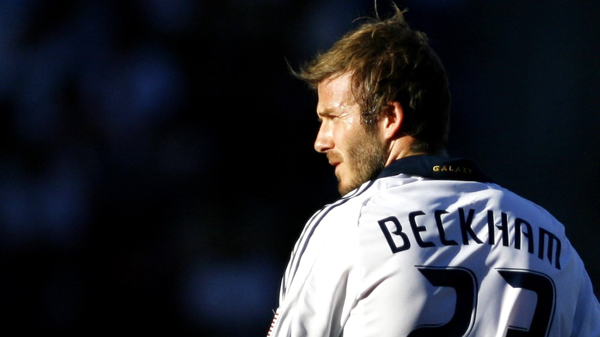 赛道上的双重交响,阿斯顿马丁逆转雷诺,诺里斯统治全场